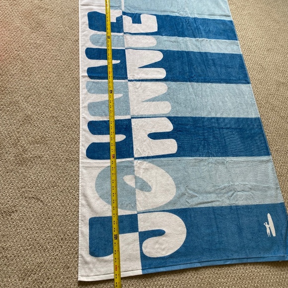 Johnnie-O block letter beach towel blue white - Picture 7 of 13